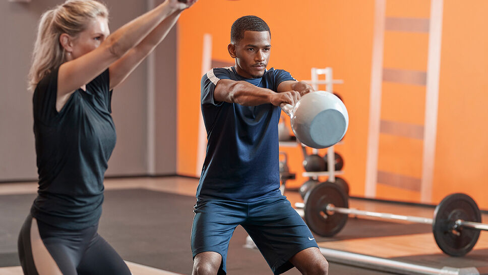 Die besten Bein&uuml;bungen mit Kettlebell - photo 1.1