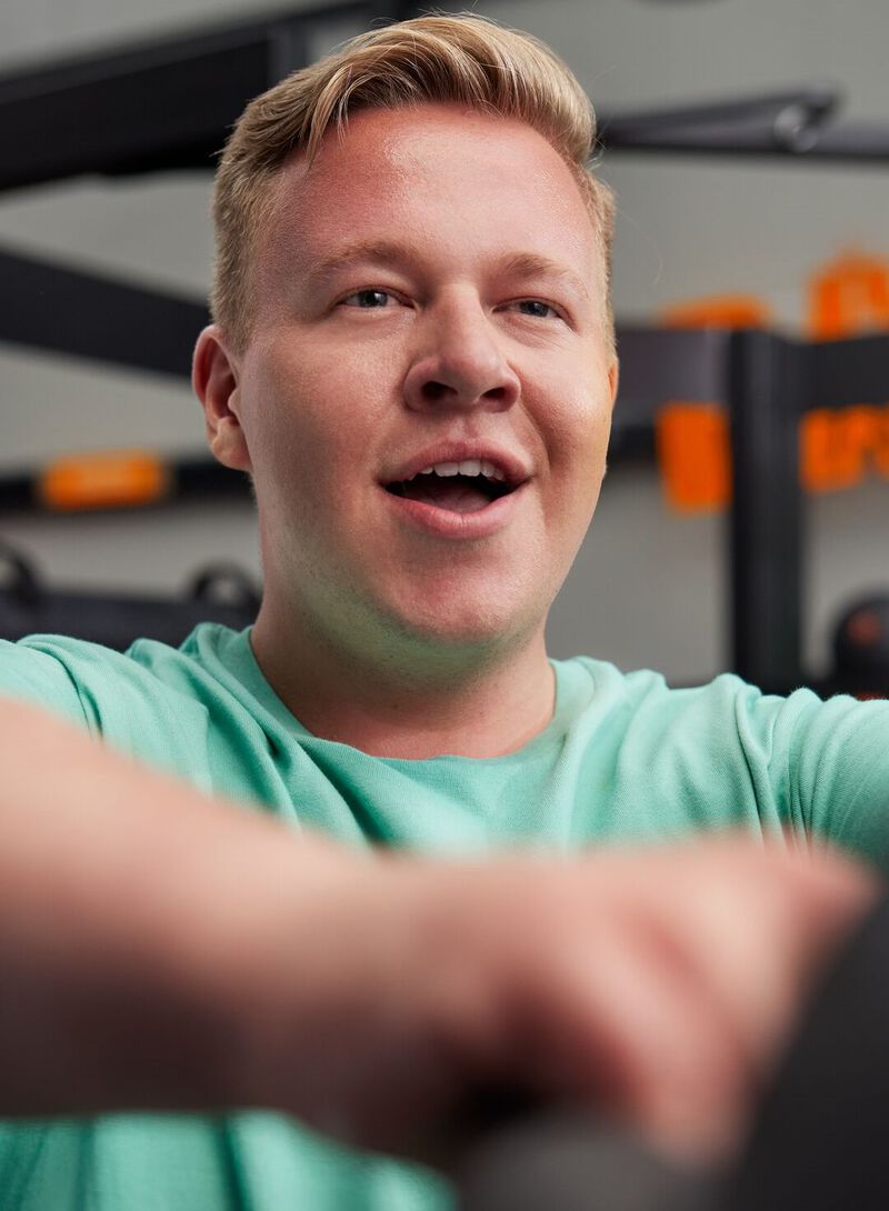 <h1><span style="font-size:30px;">Feel fit and <span style="color:#fe7000;">fantastic</span></span></h1>