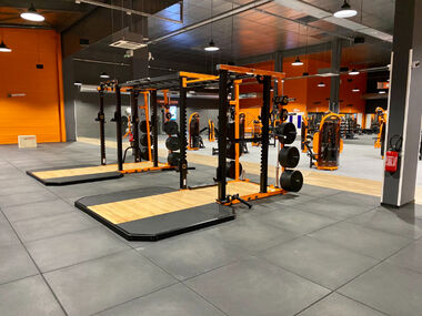 Squat Rack Avenue de Chamb&eacute;ry Saint-Alban-Leysse