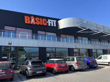 Basic-Fit Dardilly Chemin du Moulin Carron 24/7