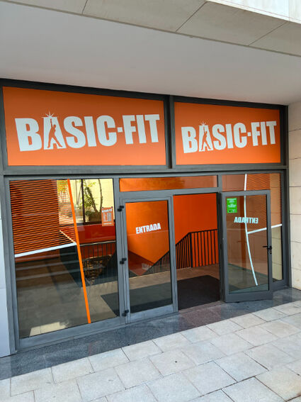 Basic-Fit M&aacute;laga Calle Olmos