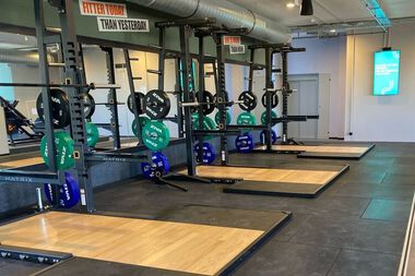 Basic-Fit L&uuml;denscheid Rathausplatz 24/7