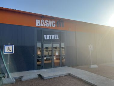 Entr&eacute;e Boulevard Charles de Gaulle Le Coteau