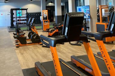 Basic-Fit L&uuml;denscheid Rathausplatz 24/7